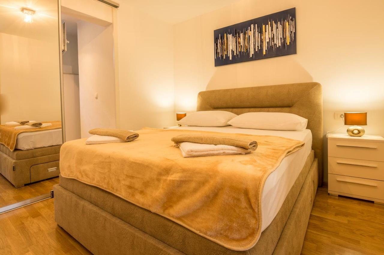 Apartamento Lidija 2 Makarska Exterior foto